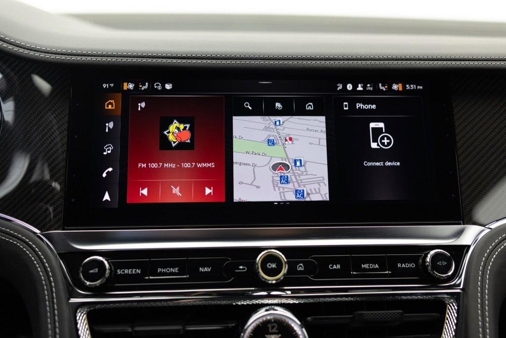 Used 2025 Bentley Flying Spur Plug-In Hybrid image 19