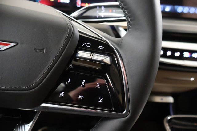 New 2026 Cadillac Lyriq V image 17