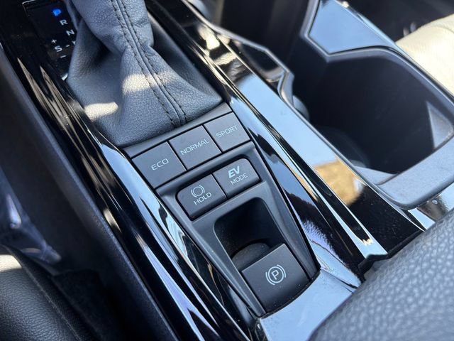 Certified 2025 Toyota Camry XSE FWD image 23