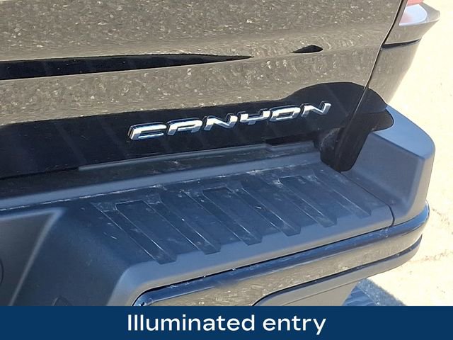 Used 2021 GMC Canyon Denali image 32