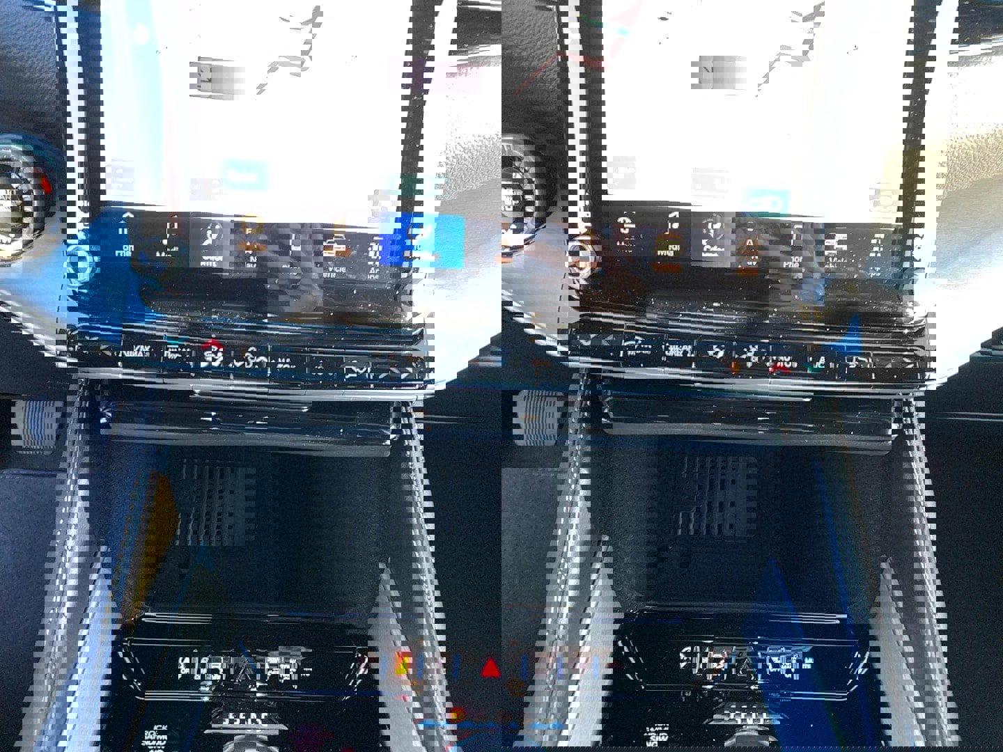 New 2026 Jeep Grand Wagoneer L Limited w/ HD Trailer Tow Package image 21