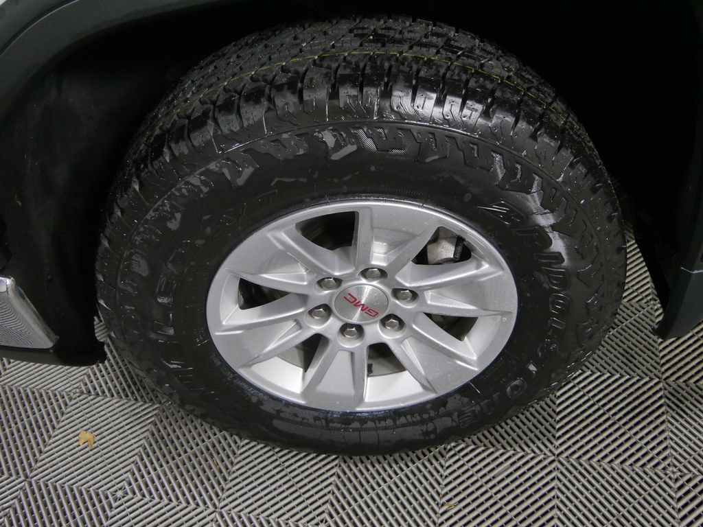 Used 2023 GMC Sierra 1500 Pro AWD/4WD image 10