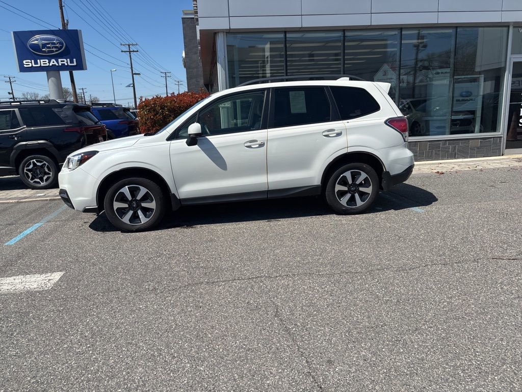 Used 2018 Subaru Forester 2.5i Premium w/ Popular Package #2A image 9