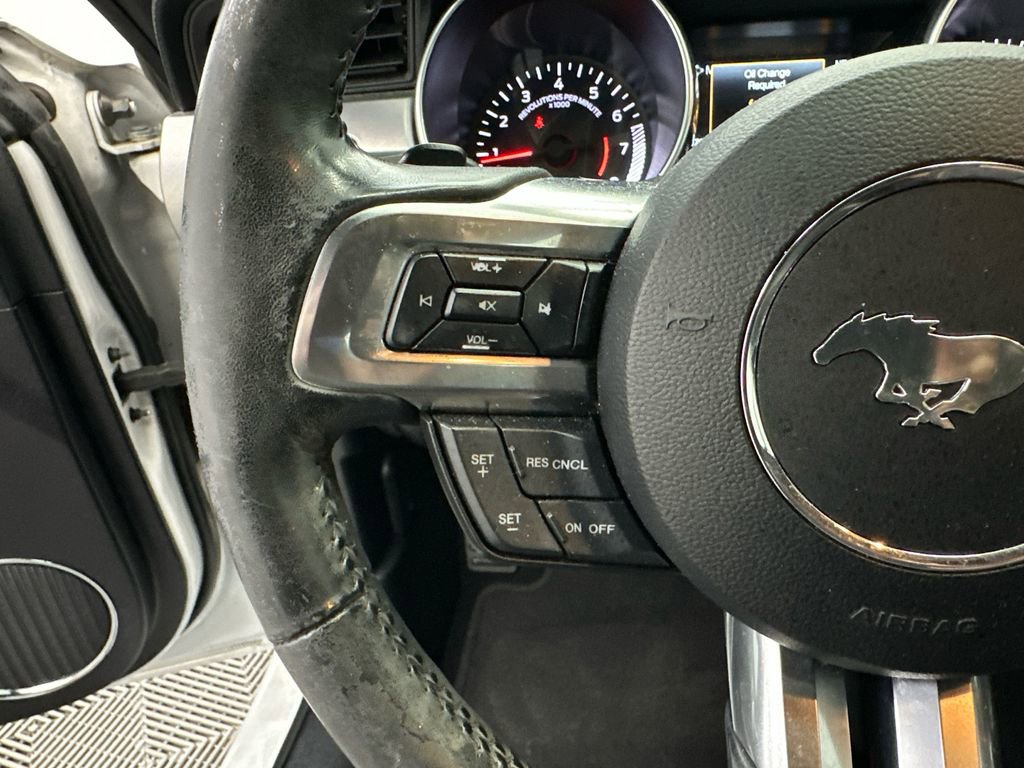 Used 2019 Ford Mustang Premium RWD image 23