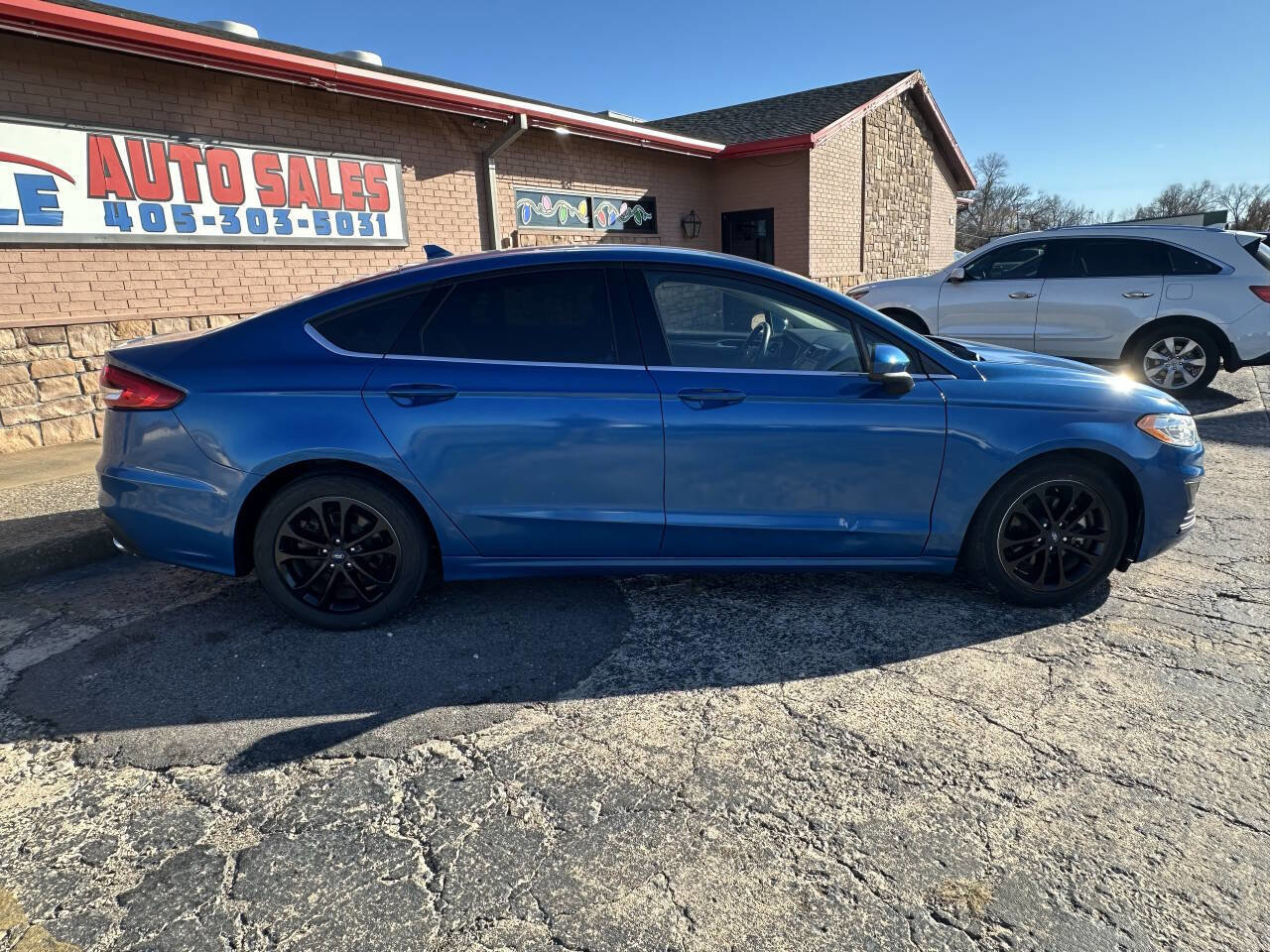 Used 2020 Ford Fusion SE image 10
