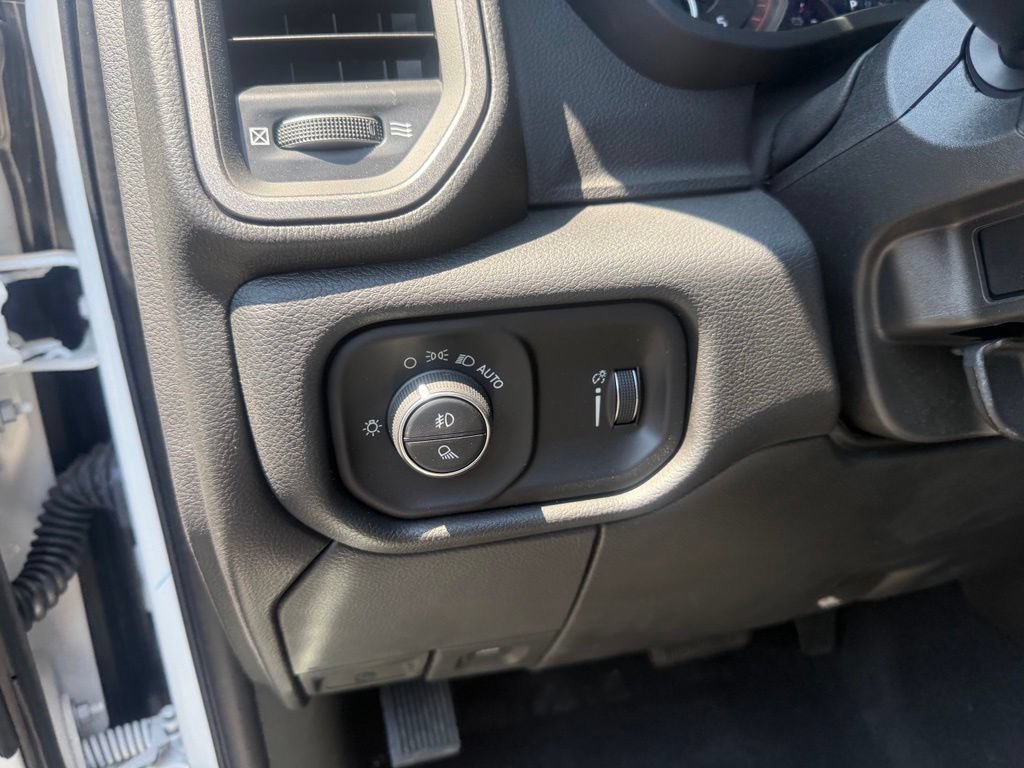 Used 2025 RAM 2500 Tradesman w/ Safety Group AWD/4WD image 21