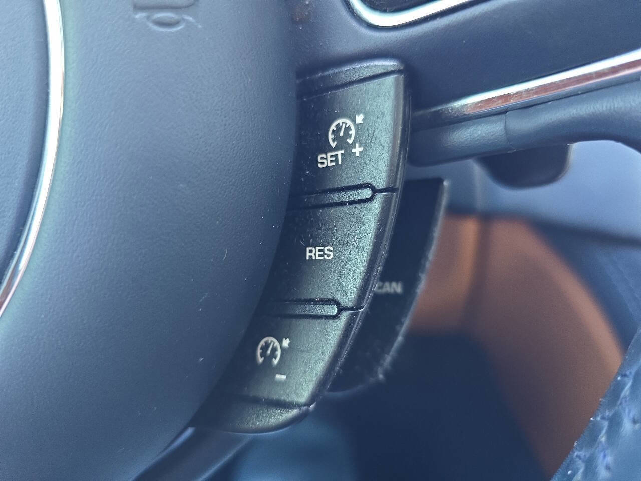 Used 2014 Jaguar XJ L Portfolio image 53