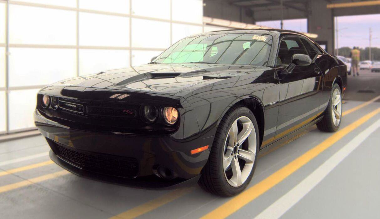 Used 2015 Dodge Challenger R/T w/ Quick Order Package 22B R/T