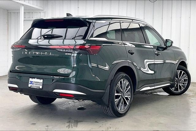 Certified 2026 INFINITI QX60 Luxe w/ Cargo Package AWD/4WD image 13