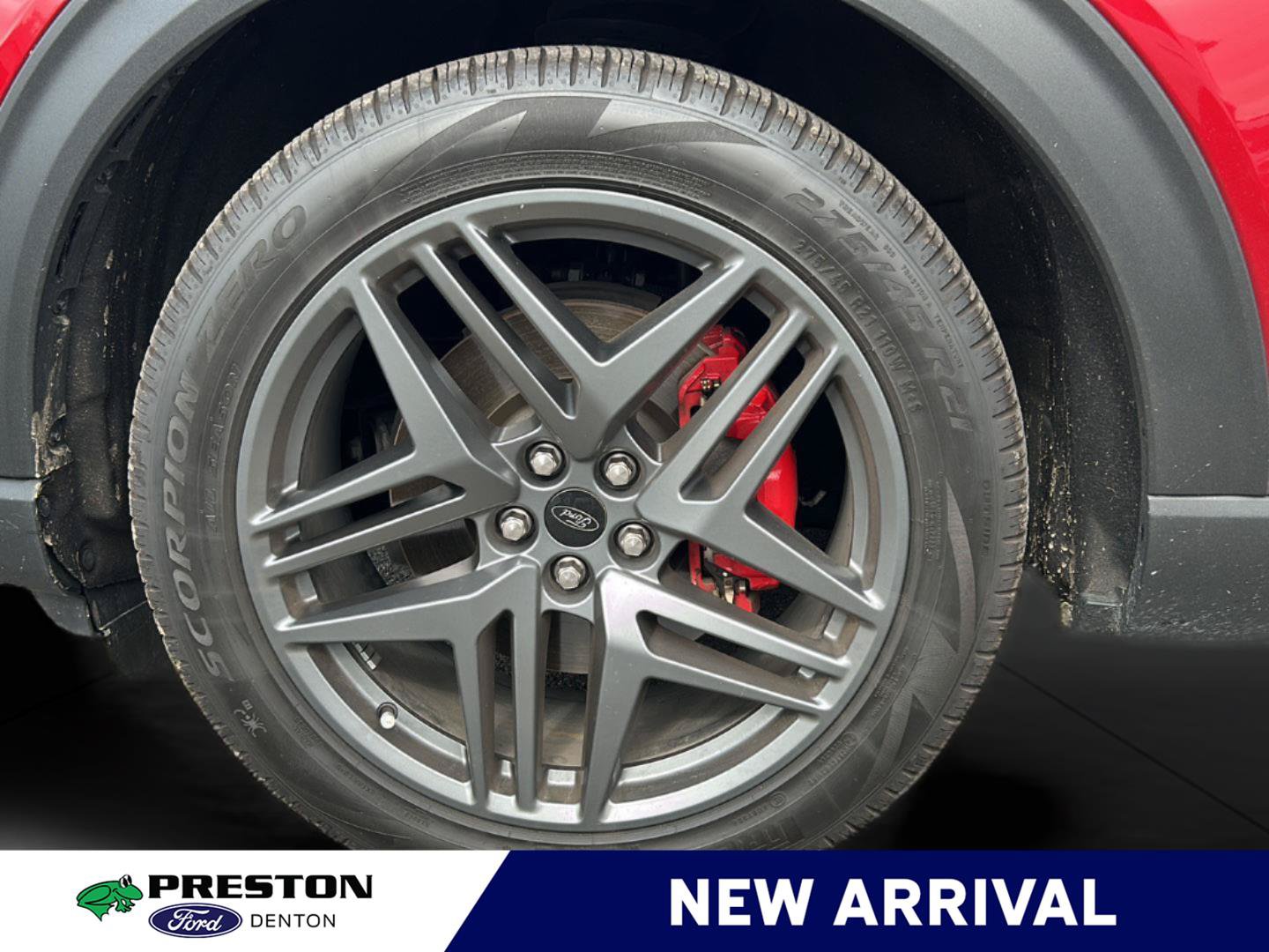 Used 2025 Ford Explorer ST AWD/4WD image 21