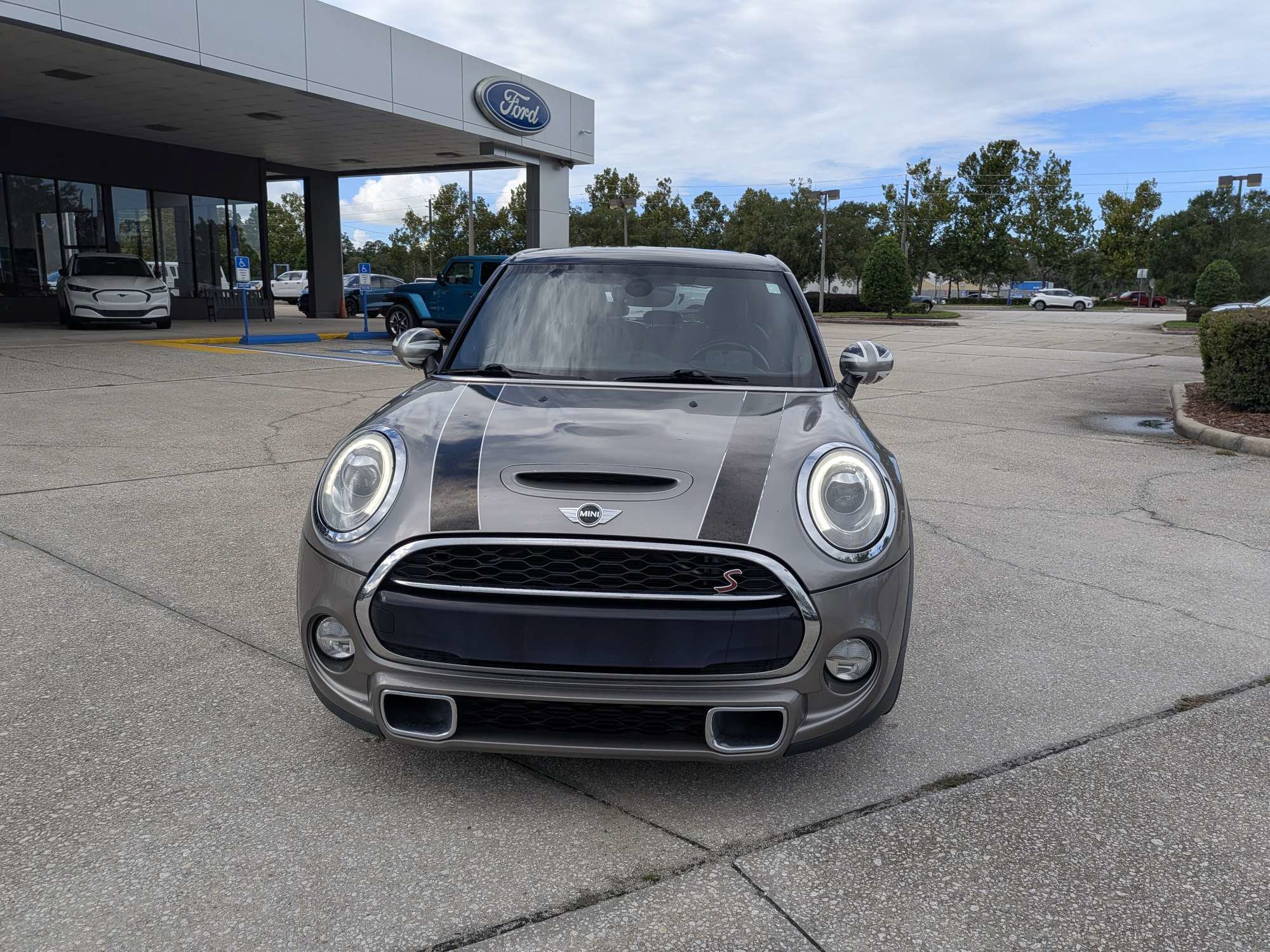 Used 2017 MINI Cooper S FWD image 9