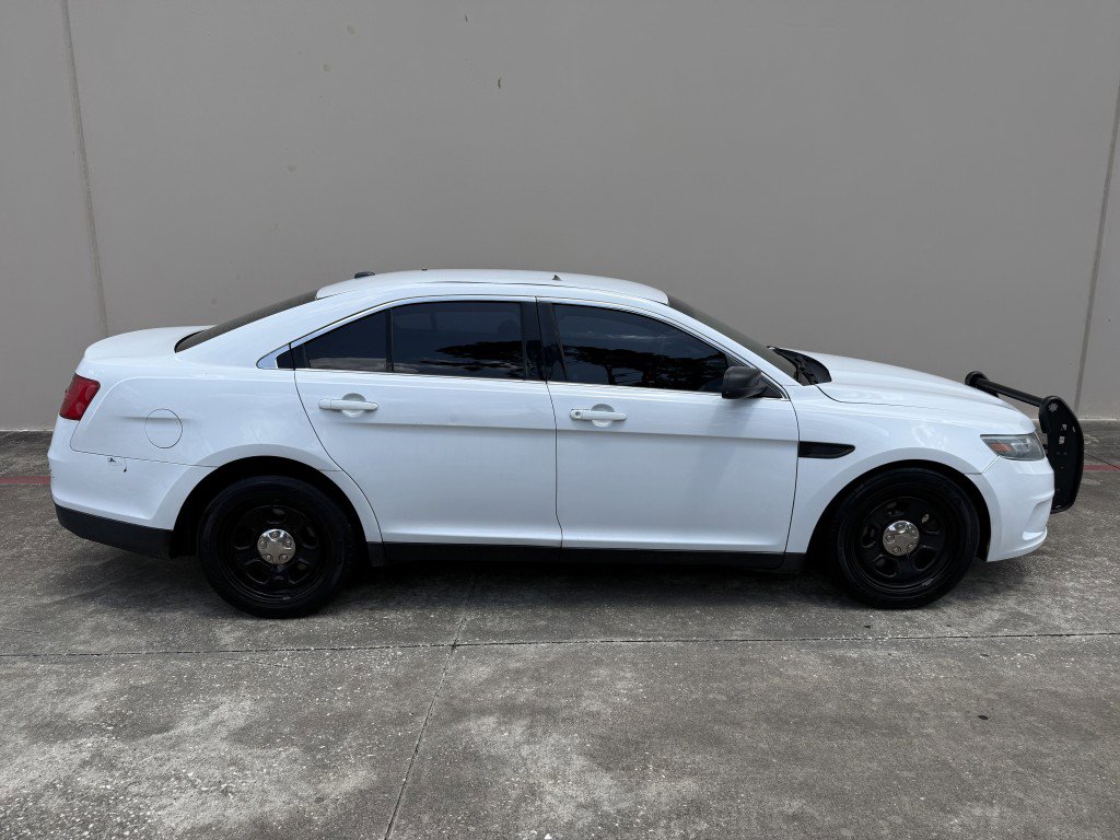 Used 2018 Ford Taurus Police Interceptor FWD image 2