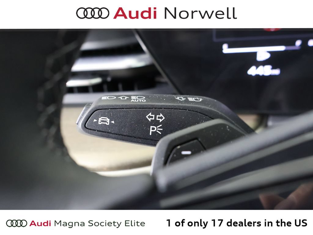Used 2025 Audi Q5 Premium AWD/4WD image 28