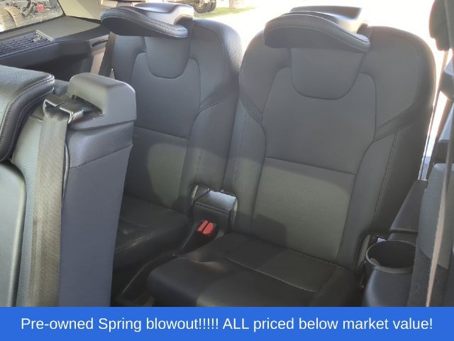Used 2016 Volvo XC90 T6 Momentum w/ Momentum Plus Package AWD/4WD image 38