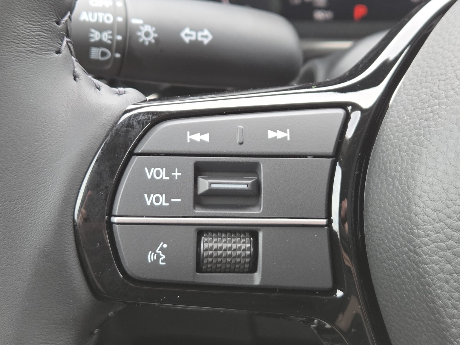 New 2026 Honda CR-V EX-L image 31
