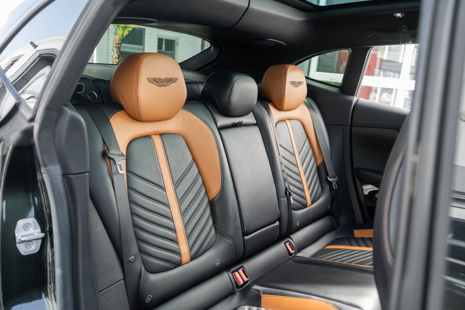Used 2023 Aston Martin DBX 707 AWD/4WD image 30