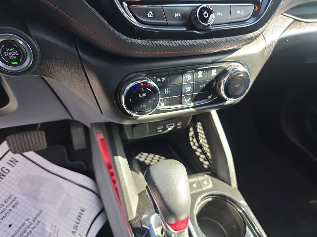 Used 2021 Chevrolet TrailBlazer RS w/ Technology Package image 10