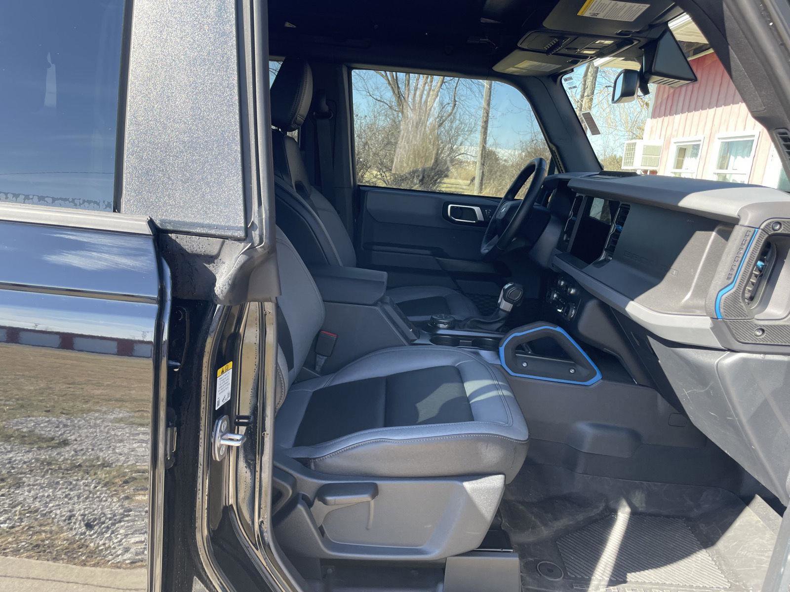 Used 2024 Ford Bronco Black Diamond w/ Sasquatch Package image 33