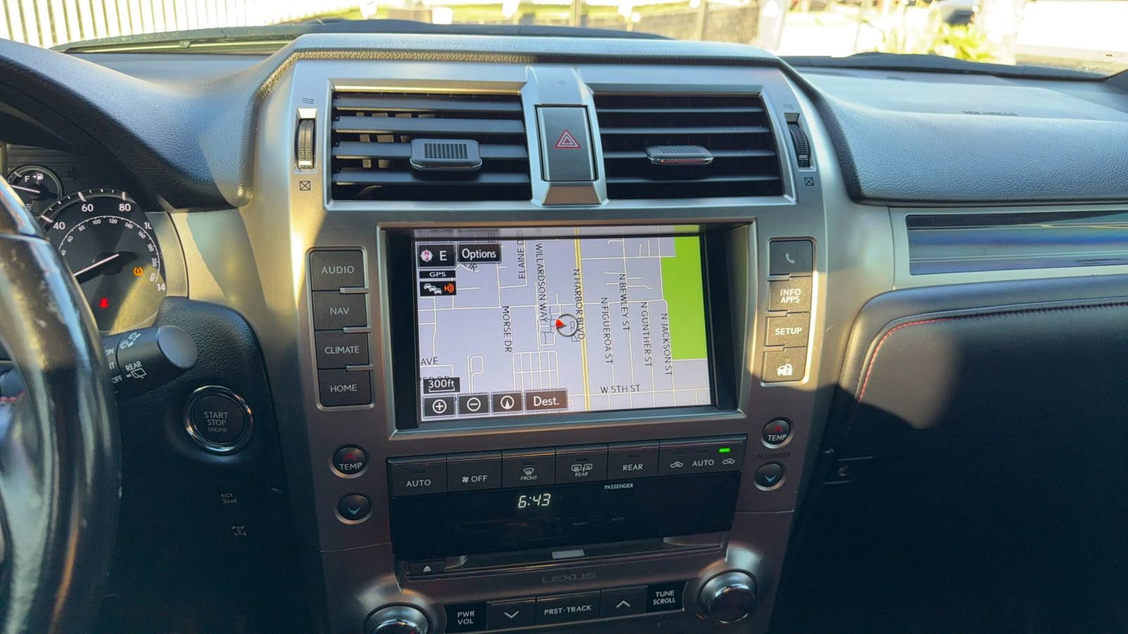 Used 2020 Lexus GX 460 Premium w/ Premium Package AWD/4WD image 20