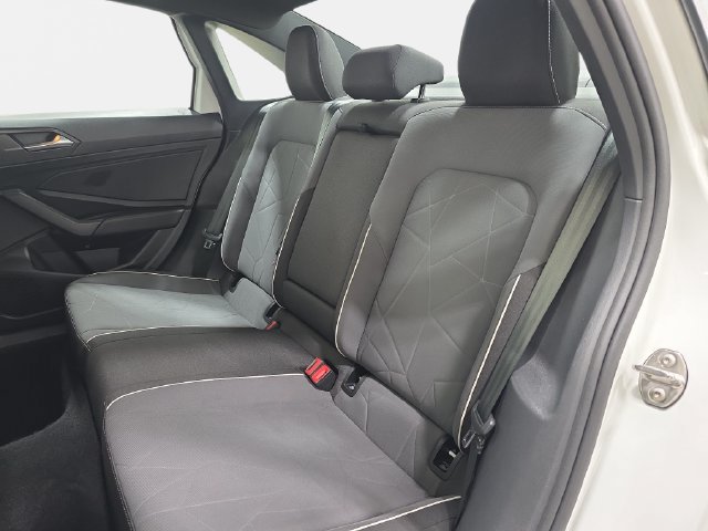 Used 2025 Volkswagen Jetta Sport FWD image 13