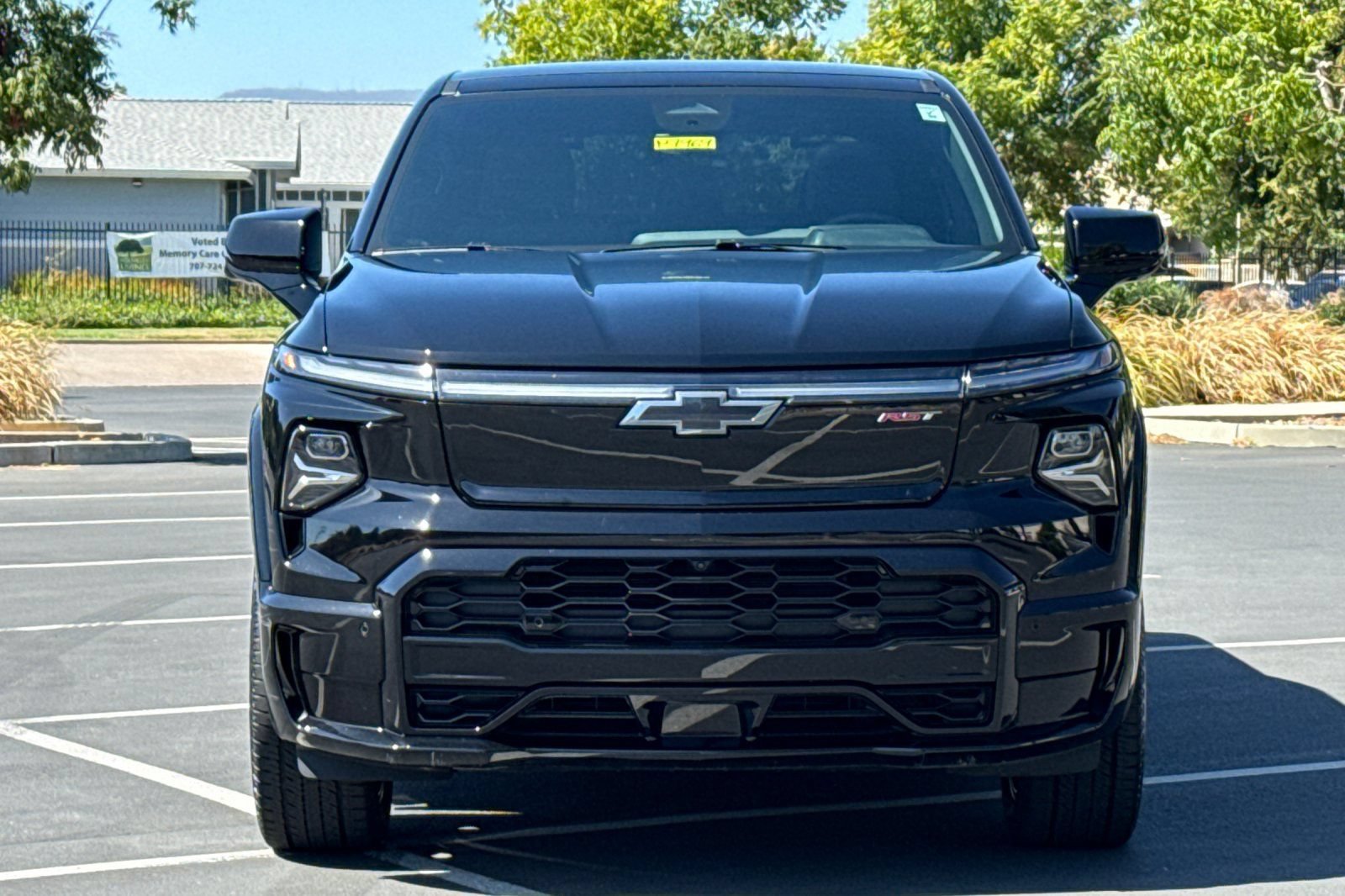 Used 2025 Chevrolet Silverado EV RST AWD/4WD image 7