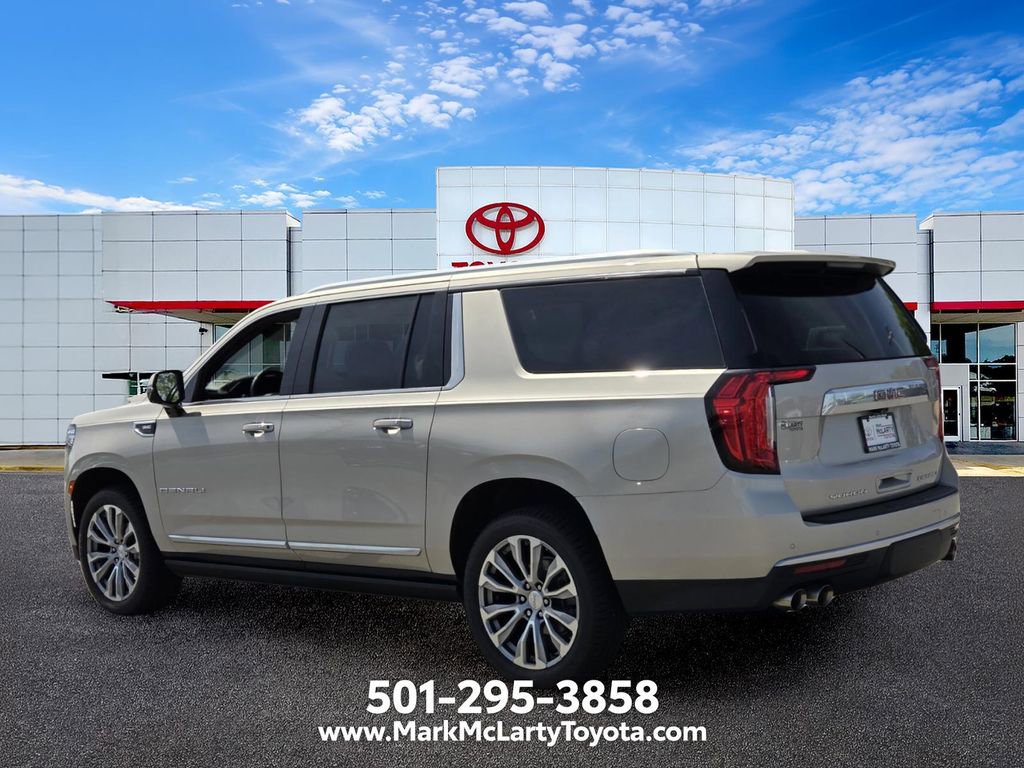 Used 2021 GMC Yukon XL Denali w/ Denali Premium Package RWD image 3