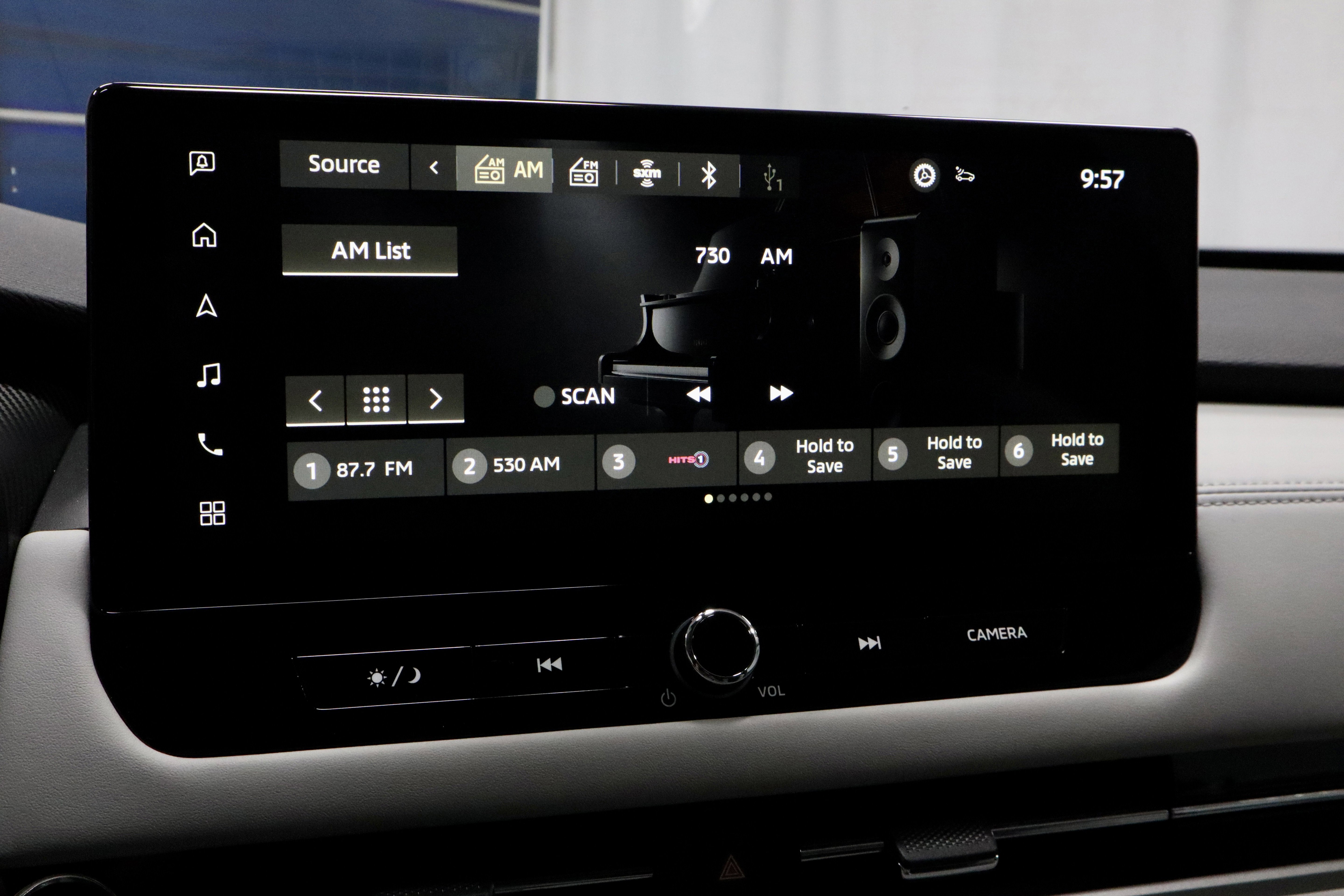 New 2025 Mitsubishi Outlander SE image 24