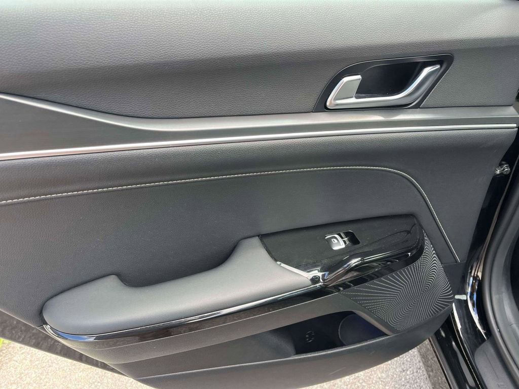 Certified 2026 Kia K5 GT-Line w/ GT-Line Premium Package image 6