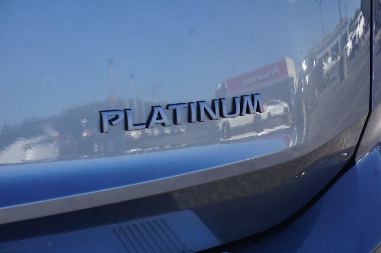 Certified 2025 Nissan Rogue Platinum w/ Platinum Premium Package image 5