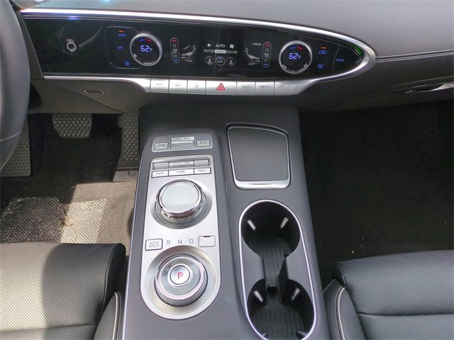 Certified 2024 Genesis Electrified GV70 Advanced image 18