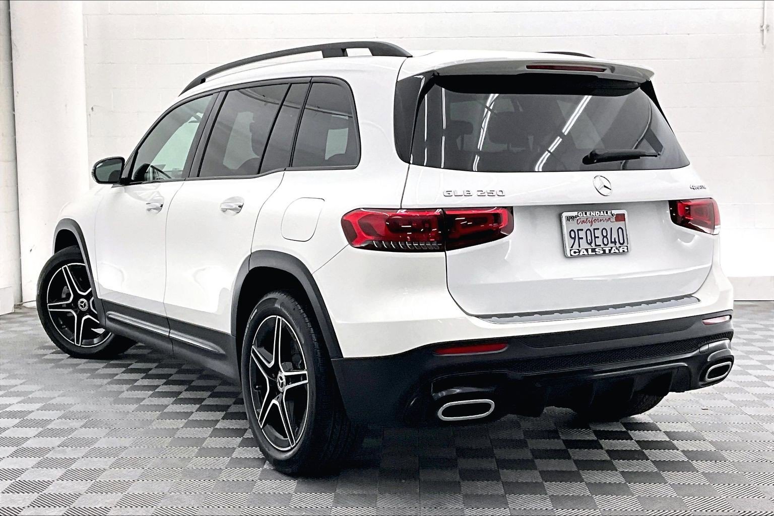 Certified 2023 Mercedes-Benz GLB 250 4MATIC image 10