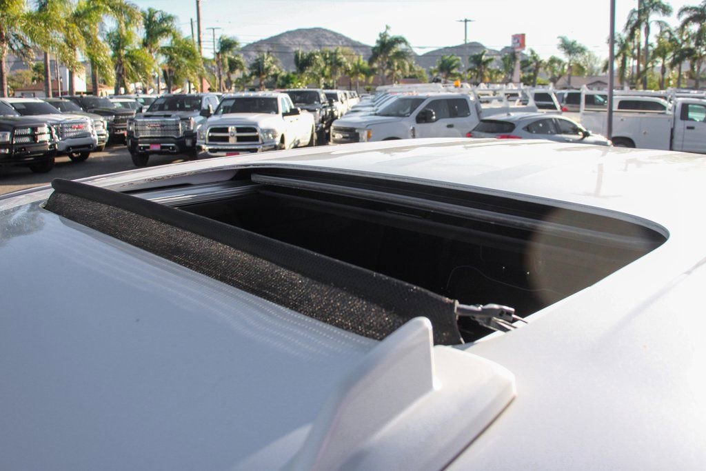 Used 2025 GMC Sierra 2500 Denali Ultimate AWD/4WD image 32