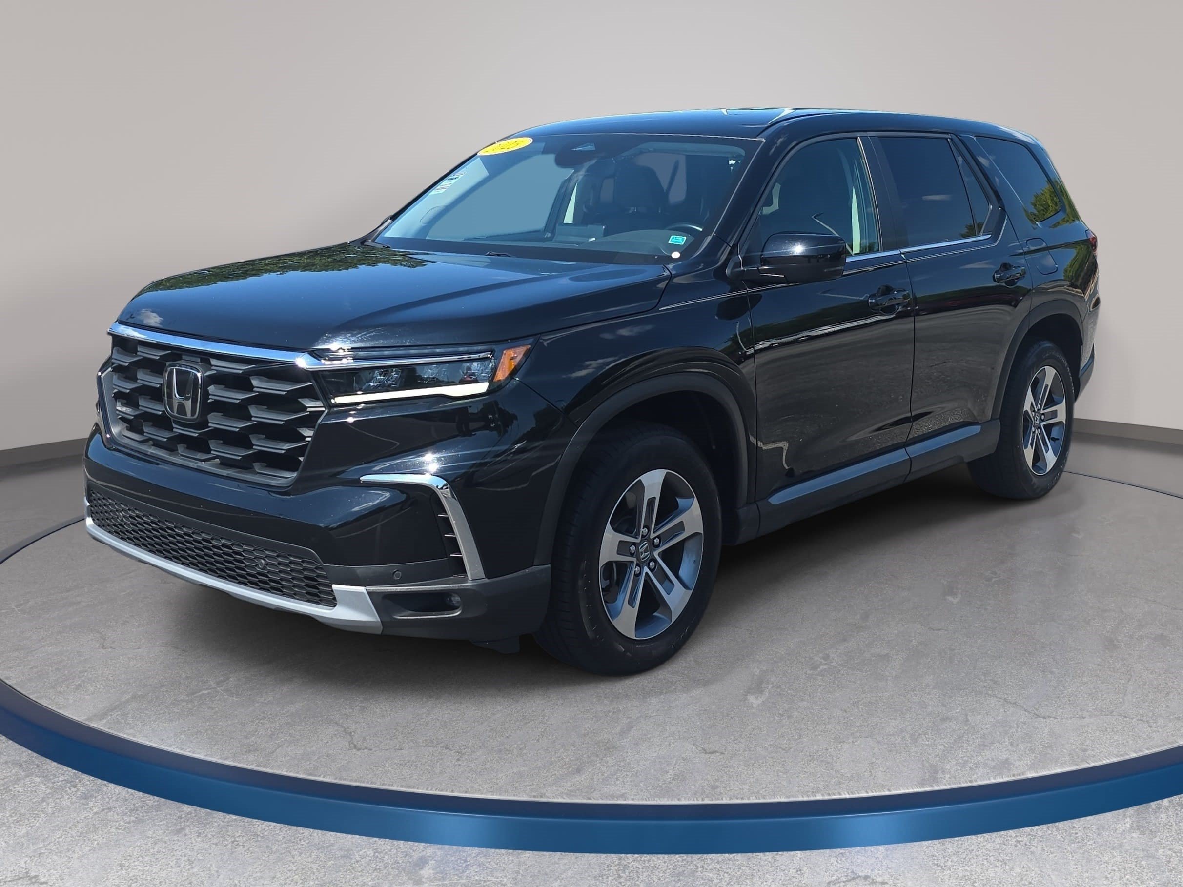 Certified 2025 Honda Pilot EX-L image 1