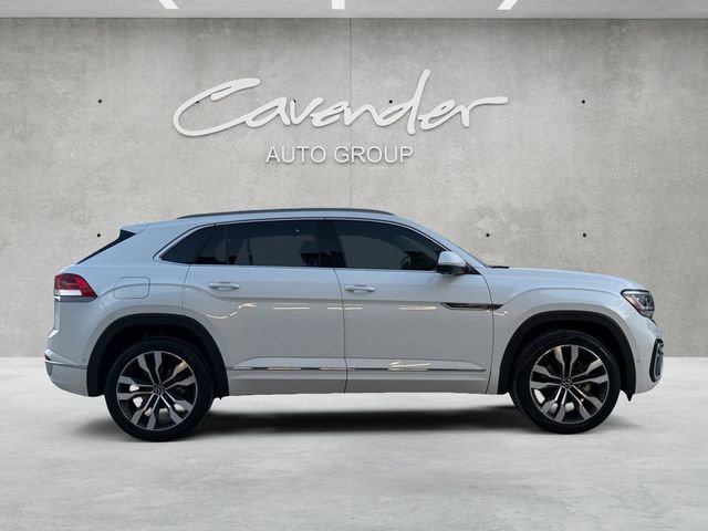 Used 2022 Volkswagen Atlas Cross Sport SEL Premium R-Line image 17