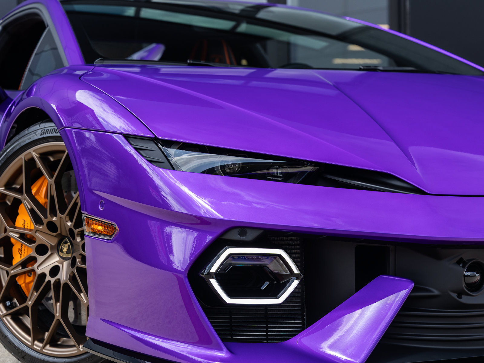 Used 2026 Lamborghini Temerario AWD/4WD image 27
