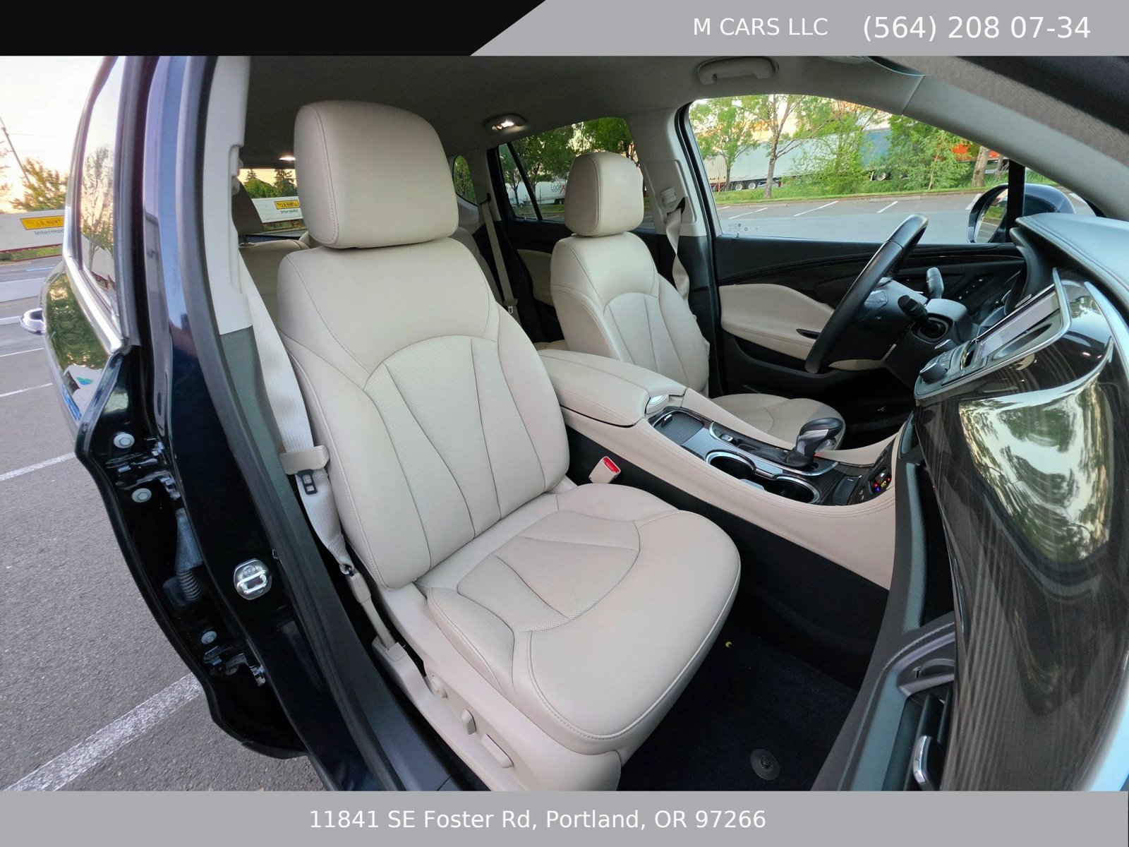 Used 2020 Buick Envision Essence AWD/4WD image 14