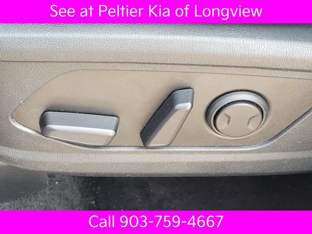 Certified 2025 Kia Sorento S FWD image 19