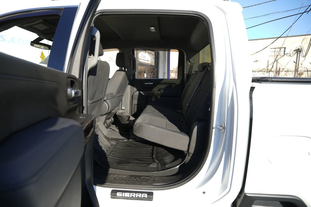 Used 2021 GMC Sierra 2500 SLE w/ SLE Value Package; image 24