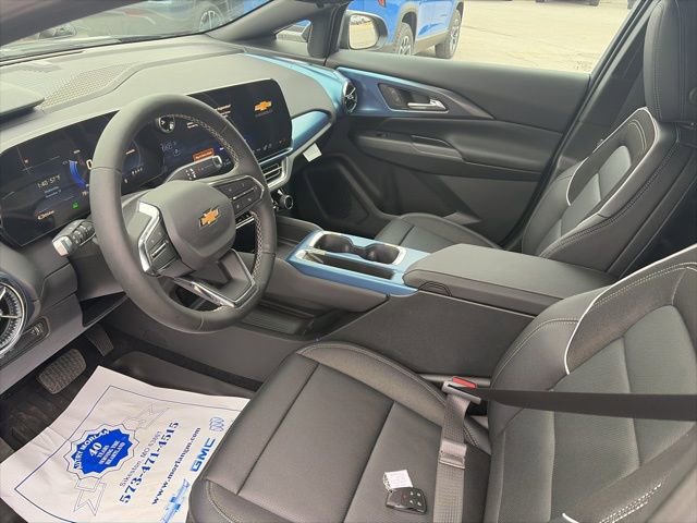 New 2026 Chevrolet Equinox EV LT w/ Convenience Package II image 16