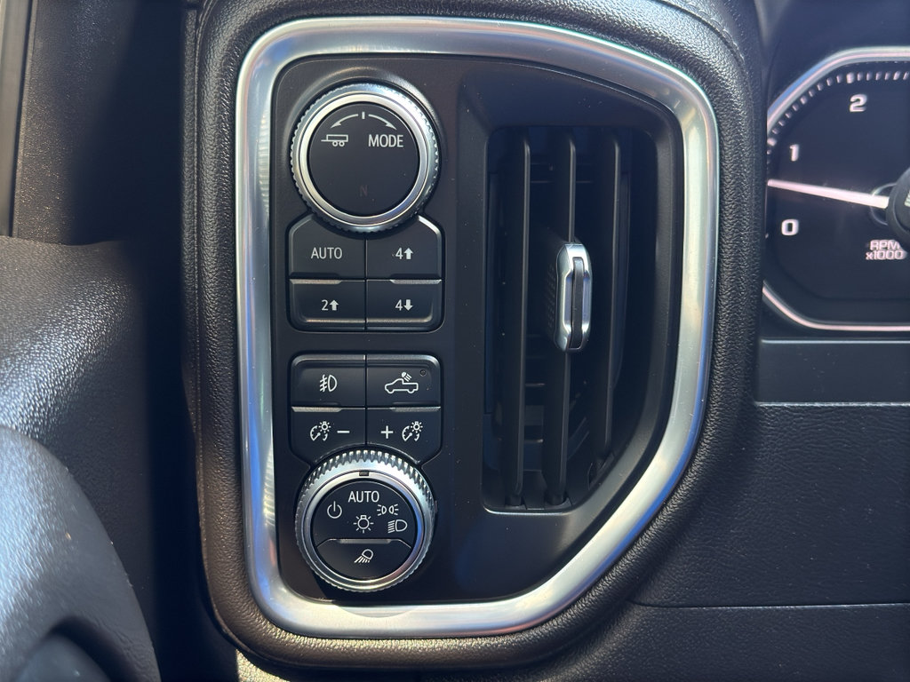 Used 2022 GMC Sierra 2500 Denali AWD/4WD image 18