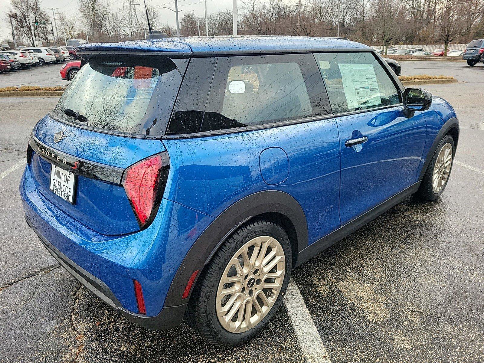 Certified 2025 MINI Cooper S FWD image 8