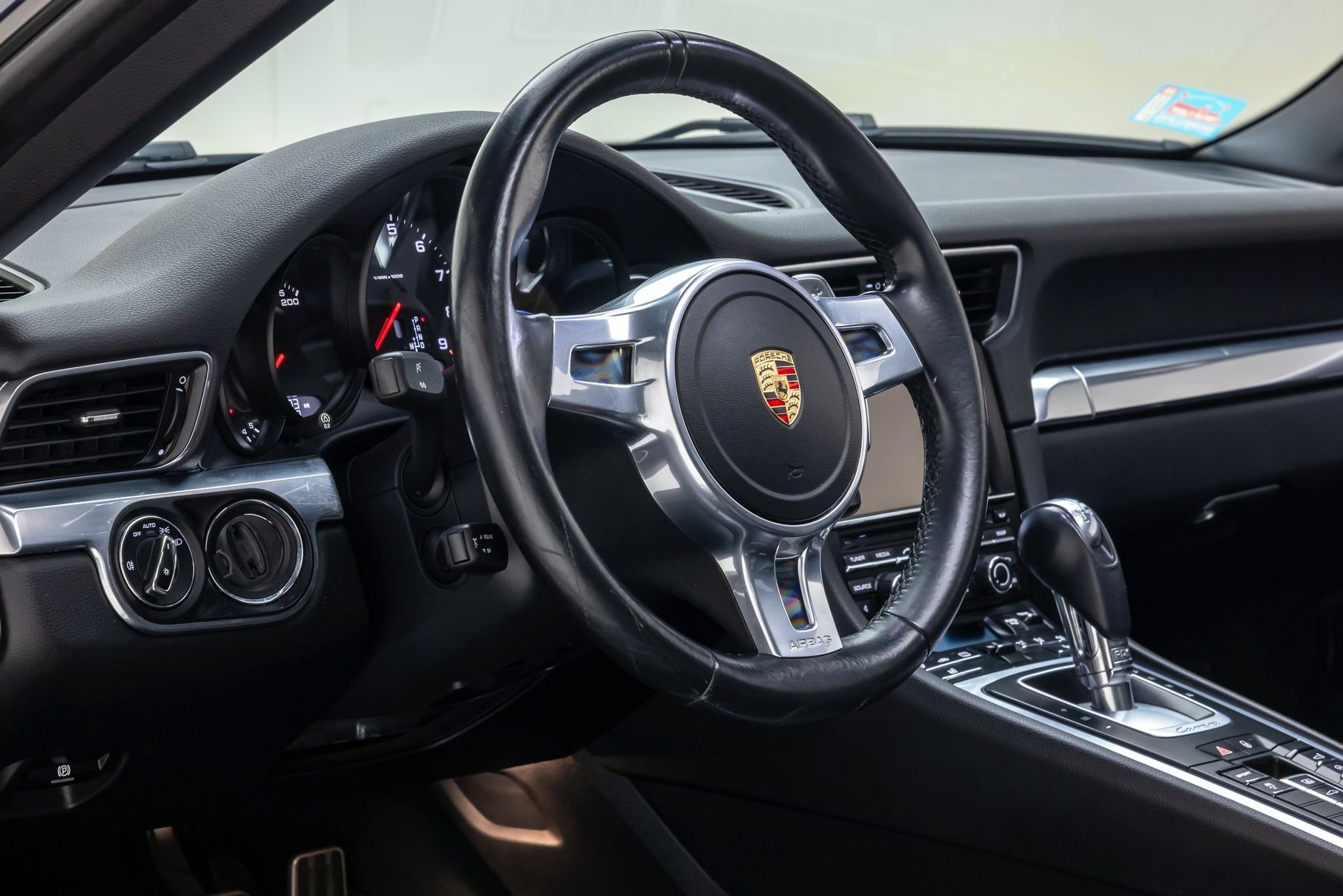 Used 2014 Porsche 911 Carrera image 13