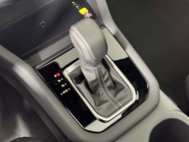 Certified 2025 Subaru Forester Limited image 28