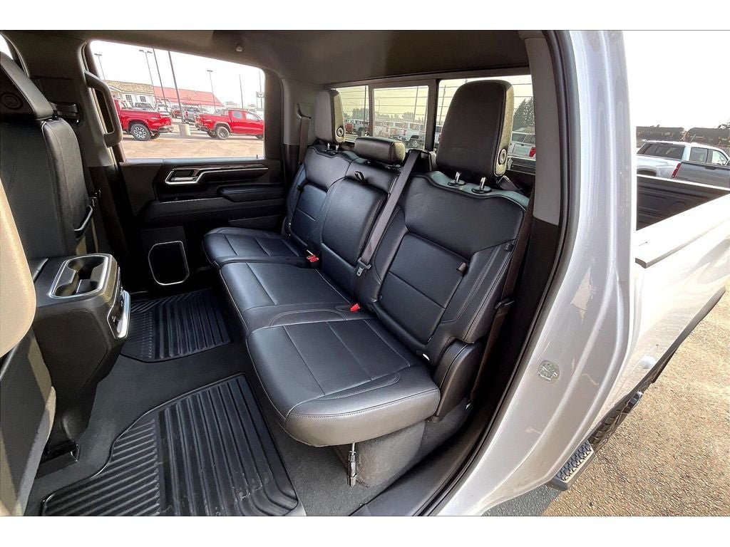 Used 2026 Chevrolet Silverado 3500 LTZ w/ Trail Boss Package AWD/4WD image 28