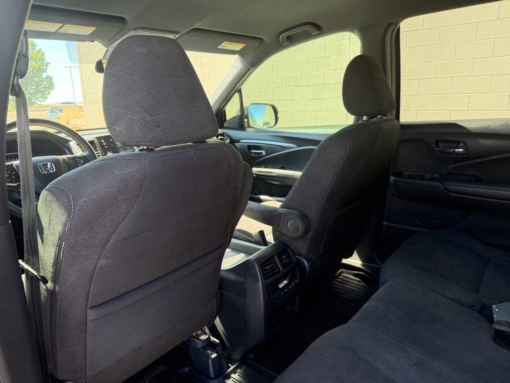 Used 2022 Honda Pilot Sport image 23