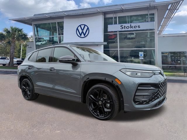 New 2026 Volkswagen Tiguan SE R-Line