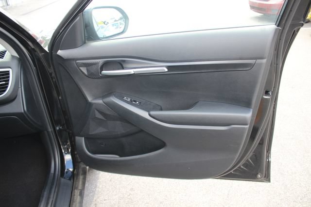 Used 2025 Kia Seltos LX AWD/4WD image 30