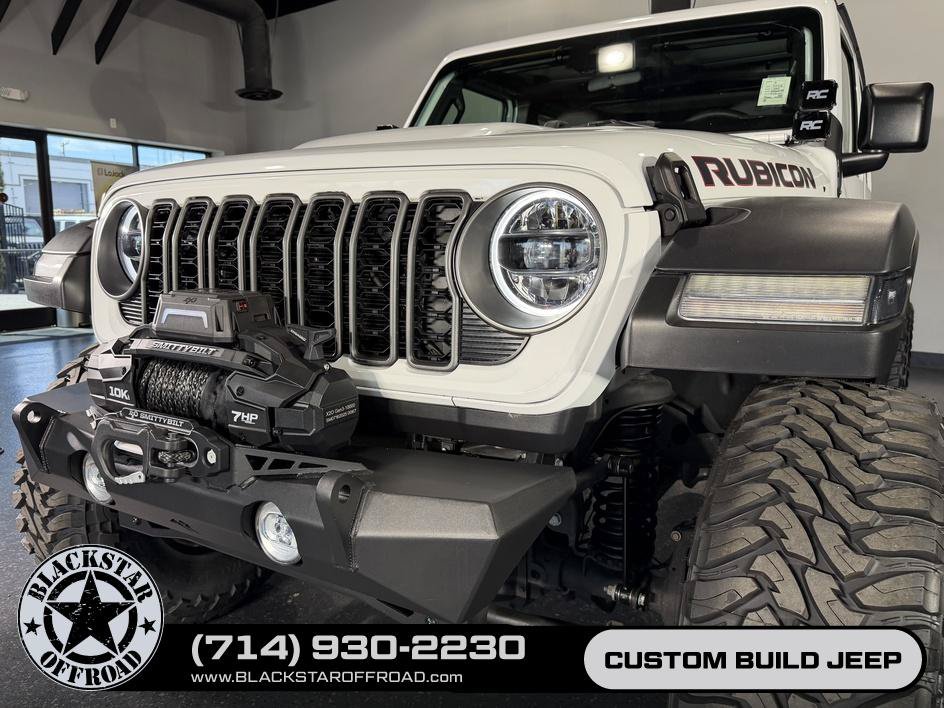 Used 2025 Jeep Wrangler Unlimited Rubicon AWD/4WD image 6