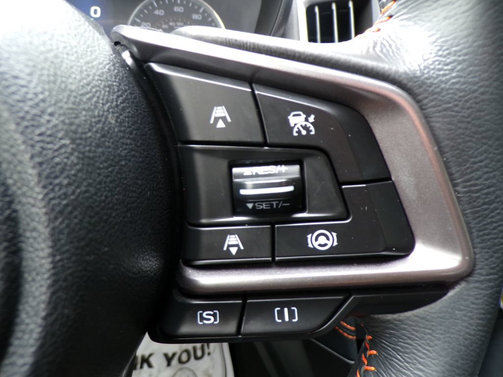 Used 2023 Subaru Crosstrek 2.5i Limited AWD/4WD image 32