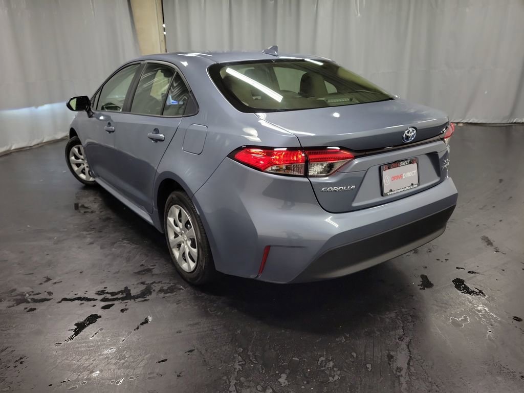 Used 2024 Toyota Corolla LE image 6